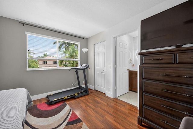1374 Canary Island Drive, Weston, FL 33327