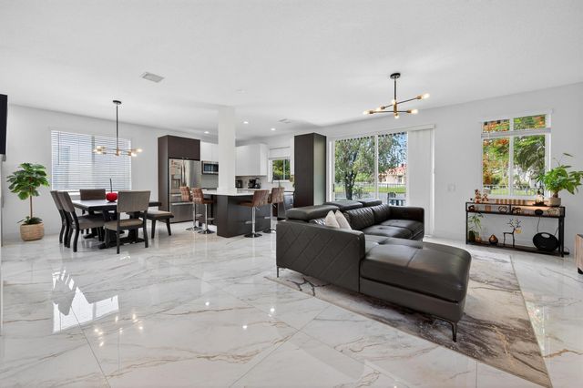 1374 Canary Island Drive, Weston, FL 33327