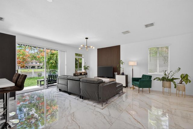 1374 Canary Island Drive, Weston, FL 33327