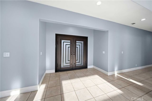42500 20th W, Lancaster, CA 93534