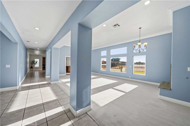 42500 20th W, Lancaster, CA 93534