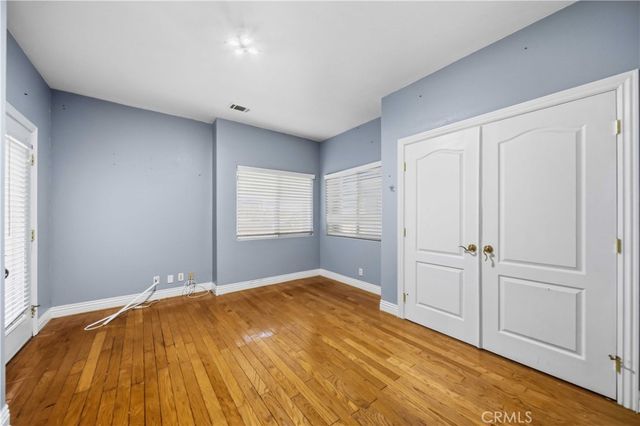 42500 20th W, Lancaster, CA 93534
