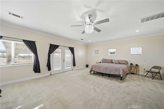 42500 20th W, Lancaster, CA 93534