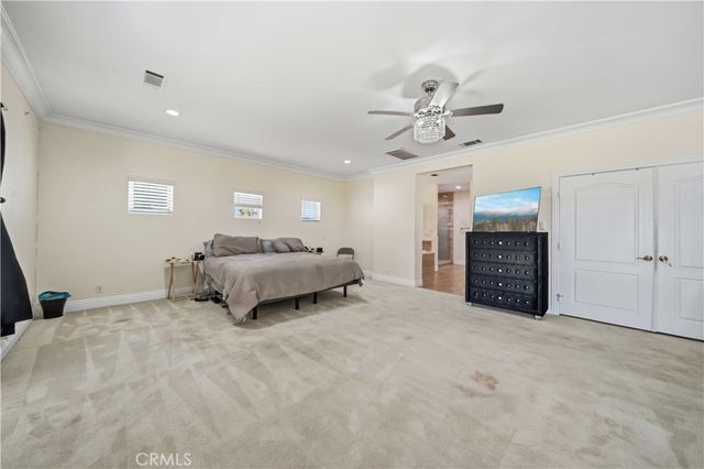 42500 20th W, Lancaster, CA 93534