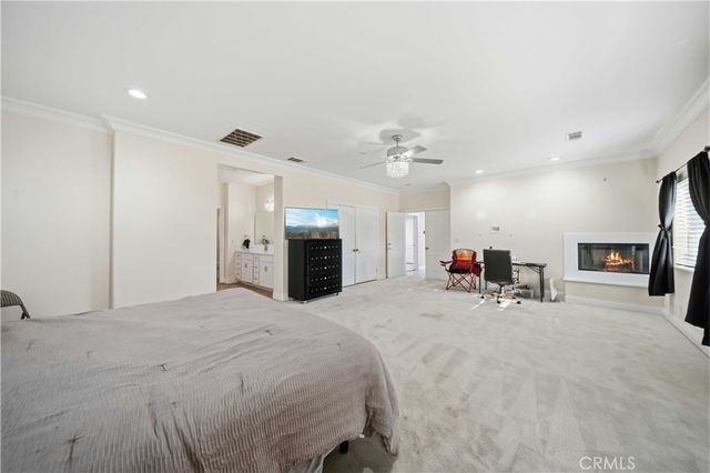 42500 20th W, Lancaster, CA 93534