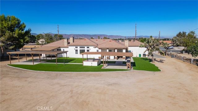 42500 20th W, Lancaster, CA 93534