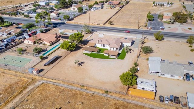 42500 20th W, Lancaster, CA 93534