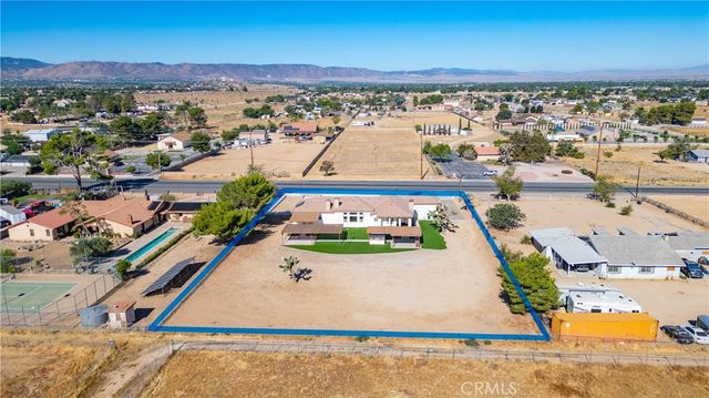 42500 20th W, Lancaster, CA 93534