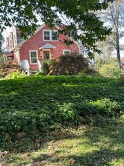 33 Mountain Lane 2/upper, Woodbury, CT 06798