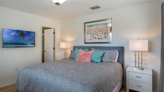 430 LAS FUENTES DRIVE, Kissimmee, FL 34746