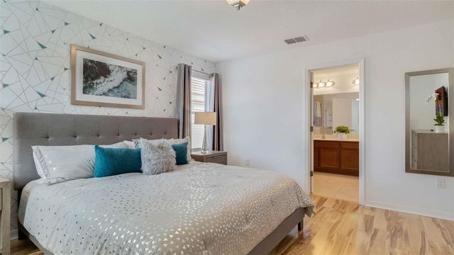 430 LAS FUENTES DRIVE, Kissimmee, FL 34746