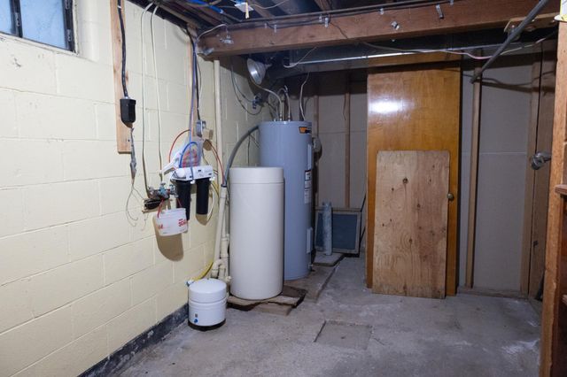 113 W 6th Street, Adrian, MN 56110