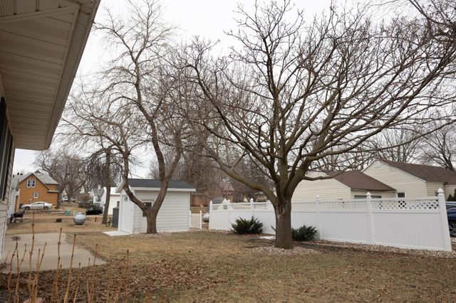 113 W 6th Street, Adrian, MN 56110