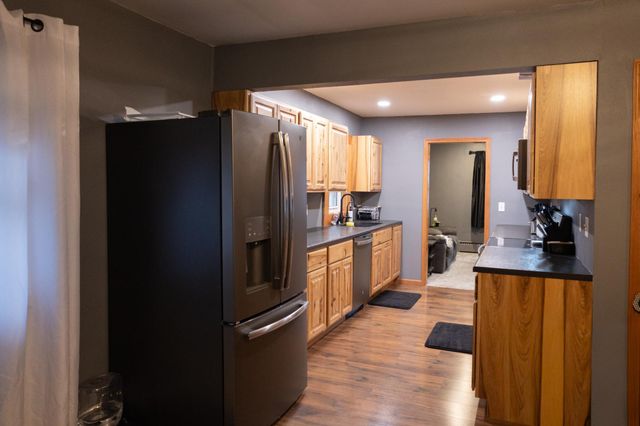 113 W 6th Street, Adrian, MN 56110