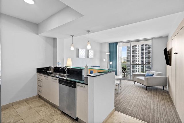 18683 Collins Avenue 1403, Sunny Isles Beach, FL 33160