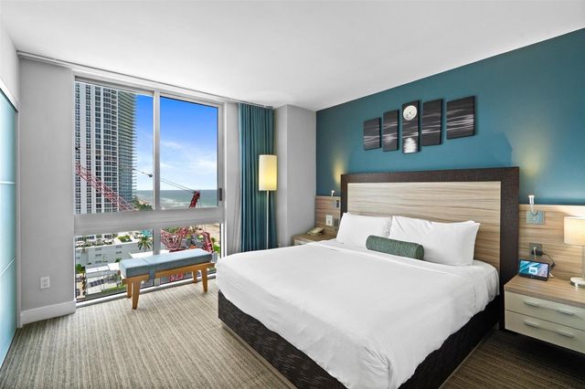 18683 Collins Avenue 1403, Sunny Isles Beach, FL 33160