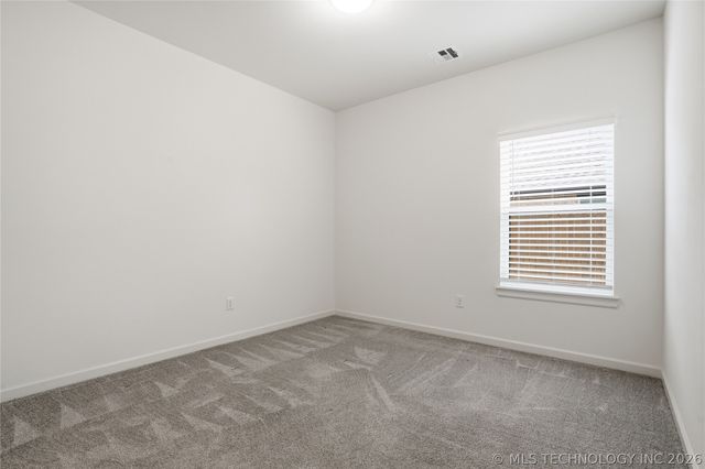 1421 N 72nd Street, Broken Arrow, OK 74014