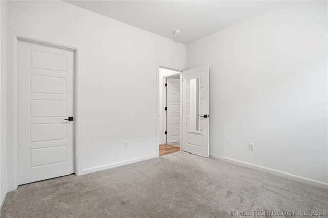 1421 N 72nd Street, Broken Arrow, OK 74014