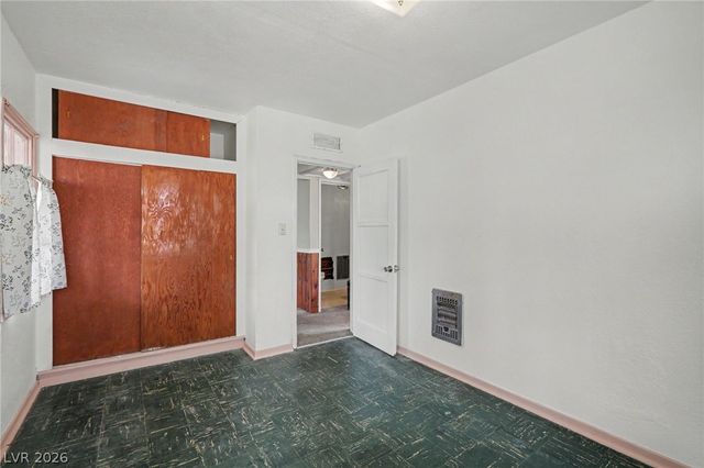 2313 McCarran Street, North Las Vegas, NV 89030