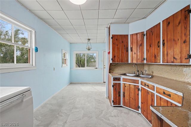 2313 McCarran Street, North Las Vegas, NV 89030
