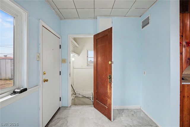2313 McCarran Street, North Las Vegas, NV 89030