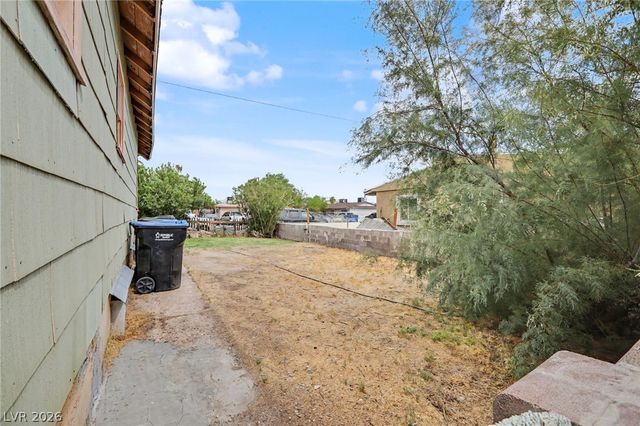 2313 McCarran Street, North Las Vegas, NV 89030