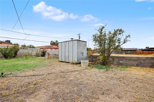 2313 McCarran Street, North Las Vegas, NV 89030