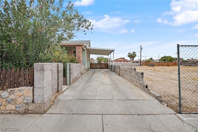 2313 McCarran Street, North Las Vegas, NV 89030