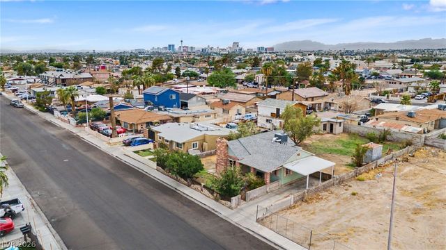 2313 McCarran Street, North Las Vegas, NV 89030