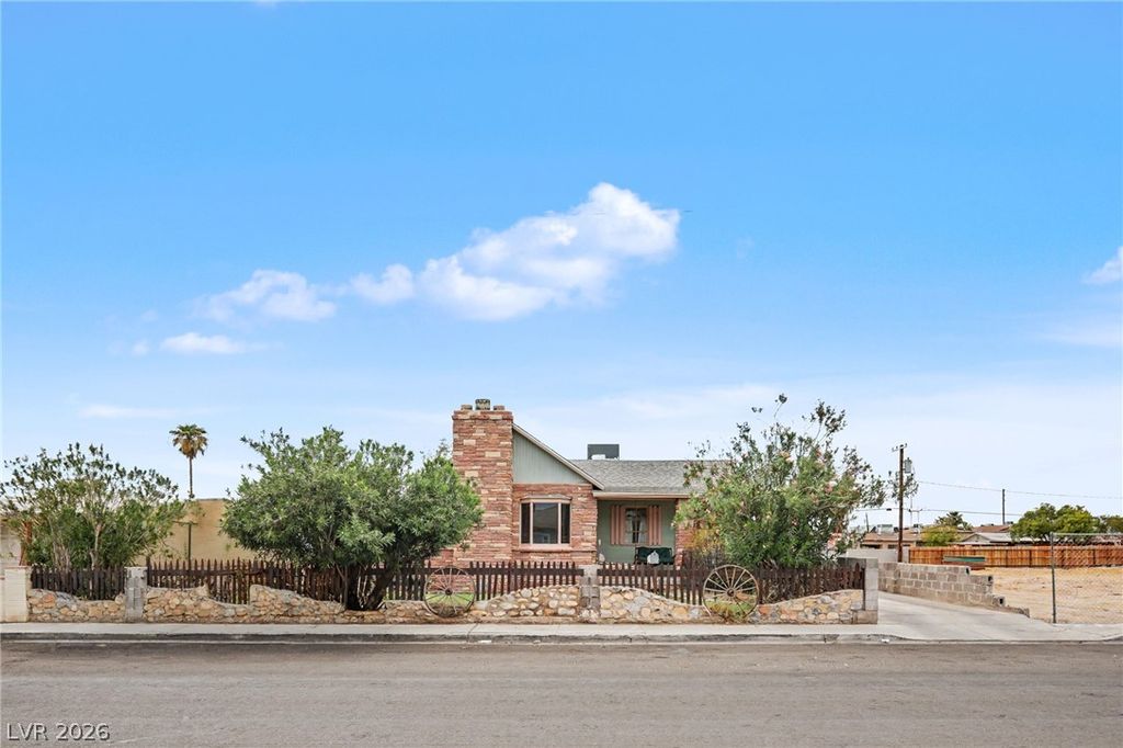 2313 McCarran Street, North Las Vegas, NV 89030 — photo 2