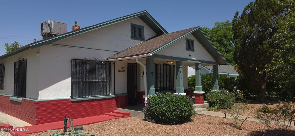 819 N Miranda Street, Las Cruces, NM 88005