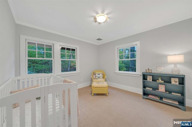 37 Afterglow Avenue, Verona, NJ 07044