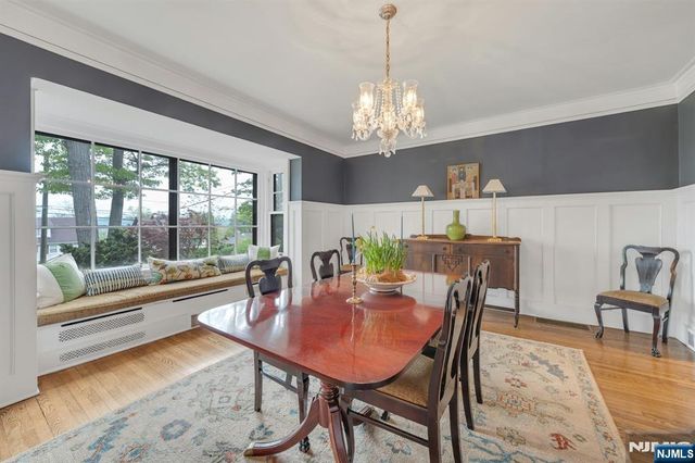 37 Afterglow Avenue, Verona, NJ 07044
