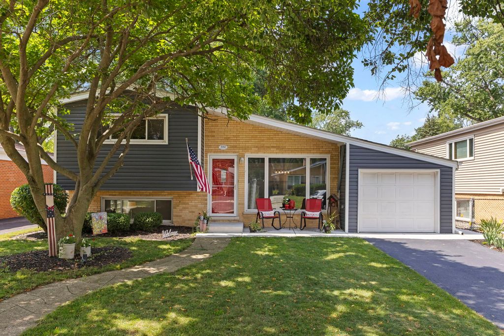 332 N Stewart Avenue, Lombard, IL 60148