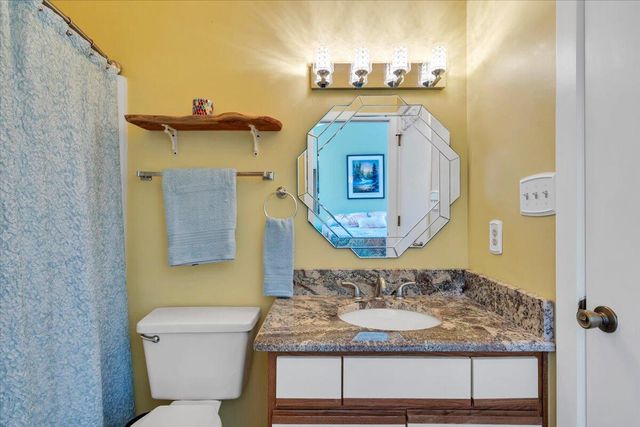 150 Sailors Cove DR UNIT 1218, Moneta, VA 24121