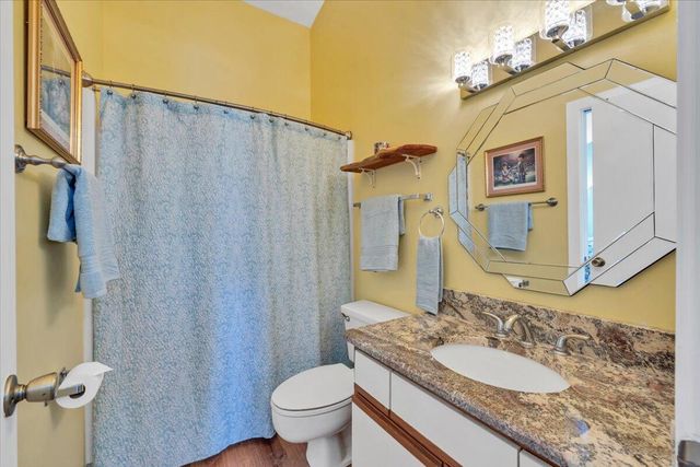 150 Sailors Cove DR UNIT 1218, Moneta, VA 24121