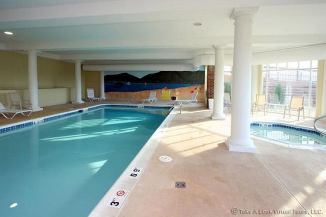 150 Sailors Cove DR UNIT 1218, Moneta, VA 24121