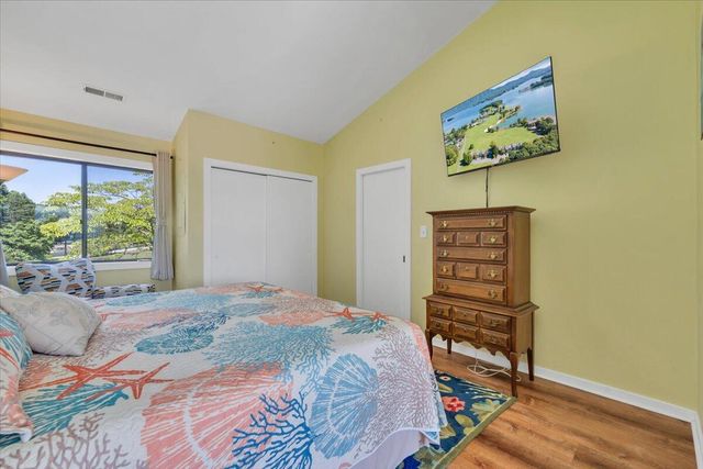 150 Sailors Cove DR UNIT 1218, Moneta, VA 24121