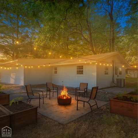 2412 Linwood Street, Newport, AR 72112