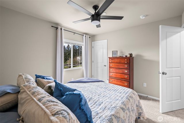 3512 Hoffman Hill Boulevard, Dupont, WA 98327