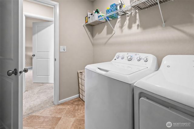 3512 Hoffman Hill Boulevard, Dupont, WA 98327