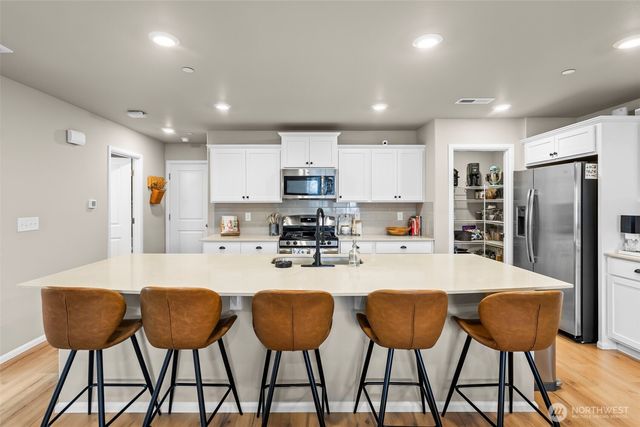 3512 Hoffman Hill Boulevard, Dupont, WA 98327