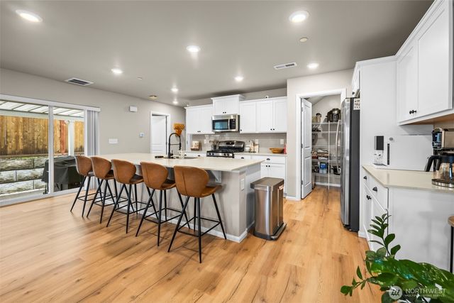 3512 Hoffman Hill Boulevard, Dupont, WA 98327