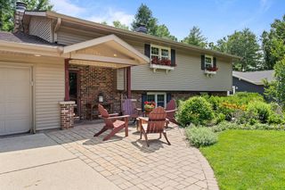 513 Wiswell DRIVE, Lake Geneva, WI 53147