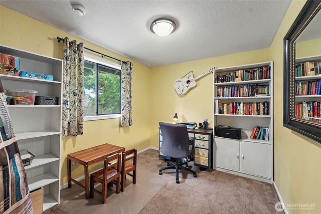 5047 Marian Drive NE, Olympia, WA 98516