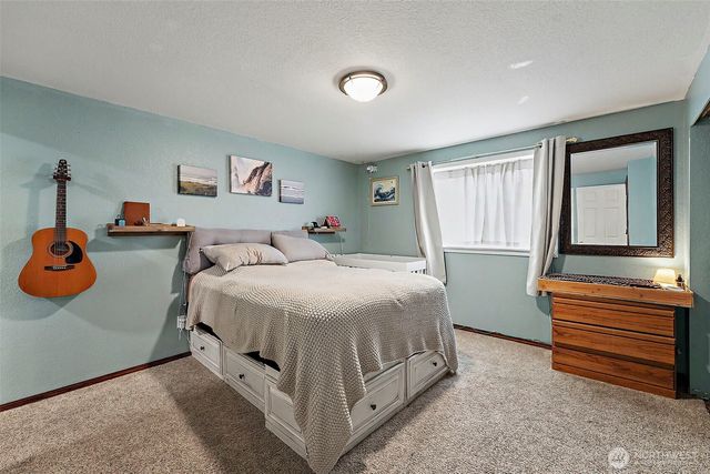 5047 Marian Drive NE, Olympia, WA 98516