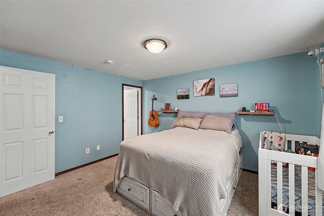5047 Marian Drive NE, Olympia, WA 98516