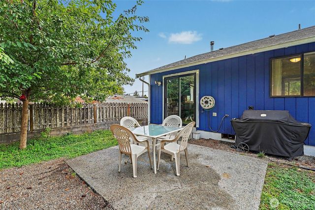 5047 Marian Drive NE, Olympia, WA 98516