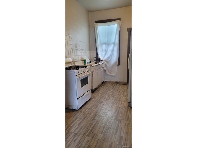 1201 32nd St, Denver, CO 80205