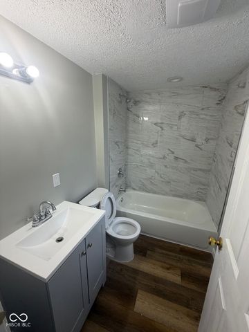 3037 Meredith Avenue, Indianapolis, IN 46201